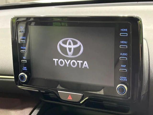 Toyota YARIS CROSS HYBRID Z photo 3