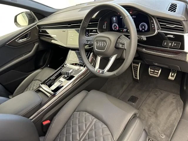 Audi AUDI SQ8 4．0 photo 2