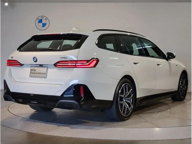 Bmw BMW i5 touring eDrive40　Mスポーツ photo 3