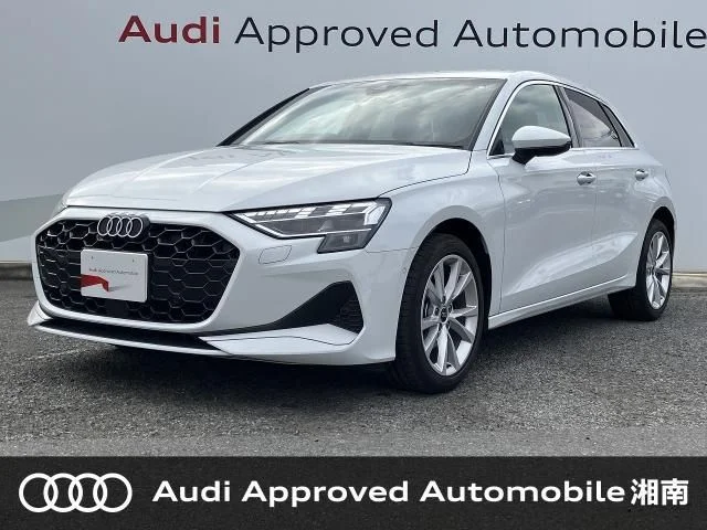 Audi AUDI A3 SPORTBACK 30　TFSI　アドバンスド 2025