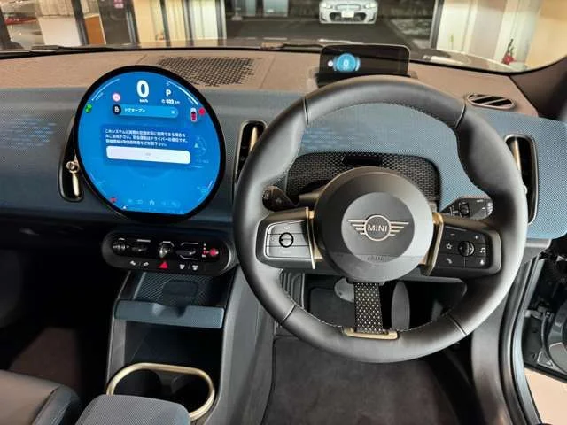 Bmw MINI COUNTRYMAN D photo 2
