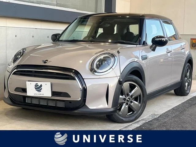 Bmw MINI COOPER 5DOOR ベースグレード 2021