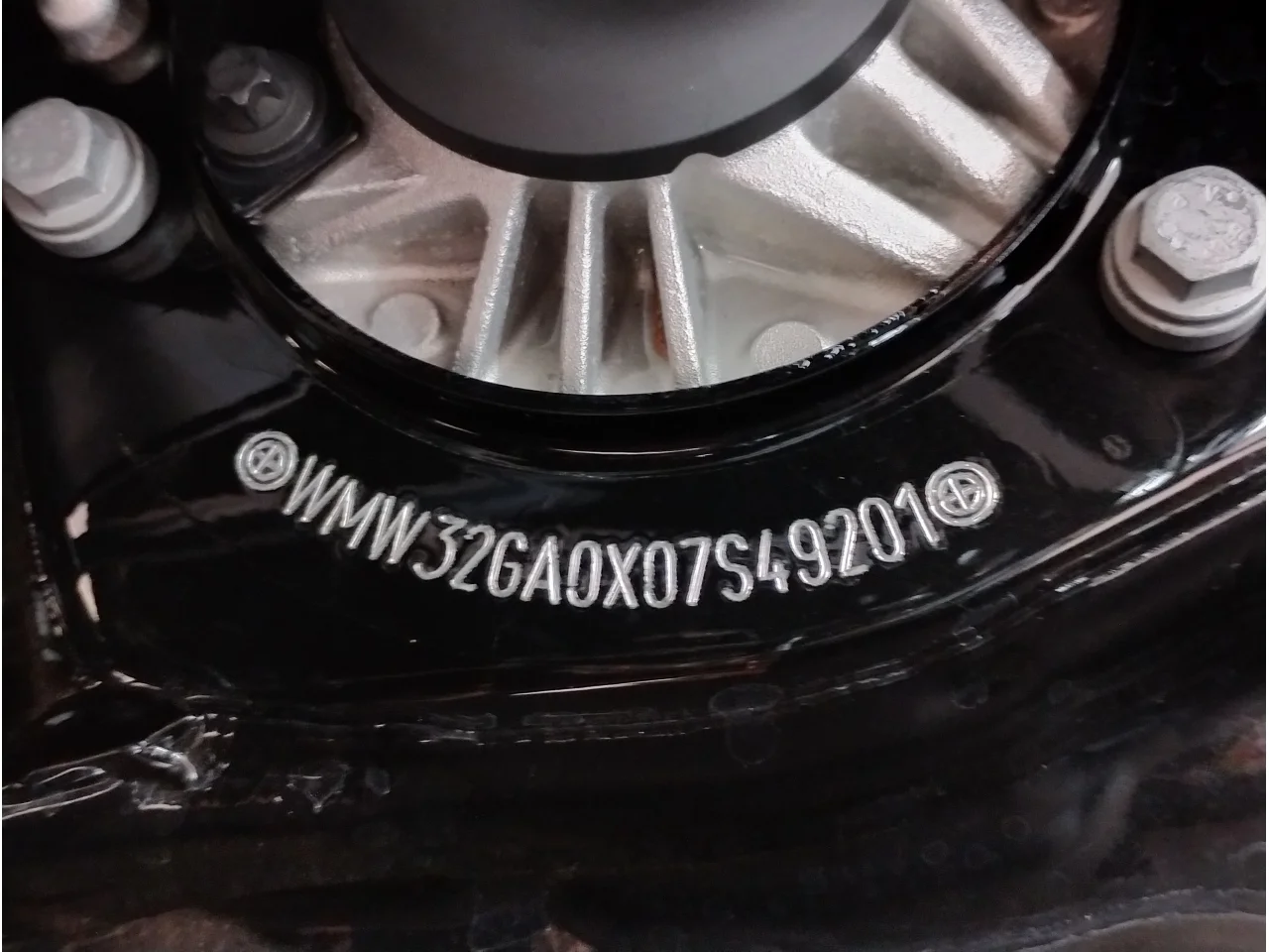 Bmw MINI COUNTRYMAN ジョンクーパーワークス　ALL4 photo 4