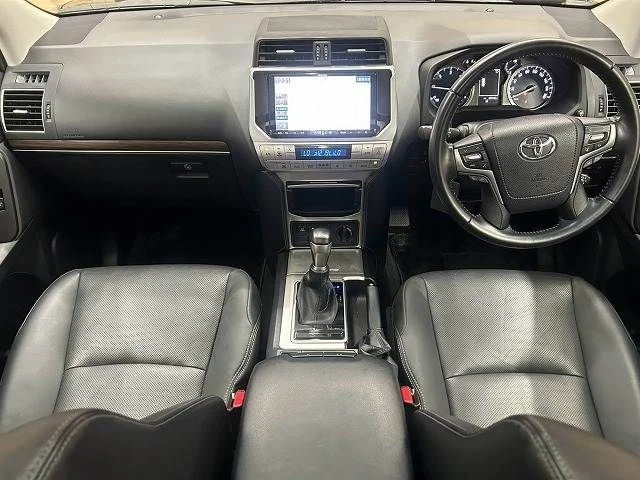 Toyota LANDCRUISER PRADO TX　Lパッケ　マットブラックEd photo 2