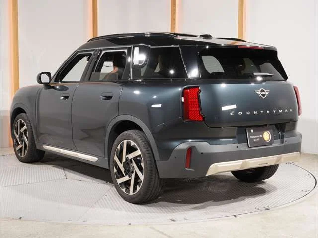 Bmw MINI COUNTRYMAN D photo 2