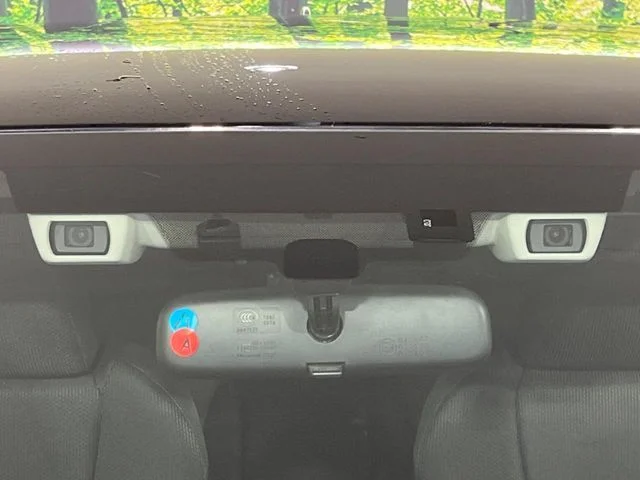 Subaru IMPREZA SPORT 1．6i−L　アイサイト photo 3