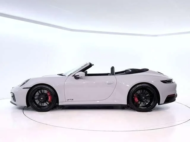 Porsche PORSCHE 911 open カレラ4　GTS photo 4