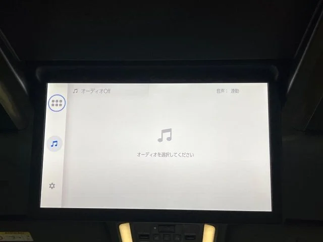 Toyota VELLFIRE HYBRID Z　プレミア photo 3