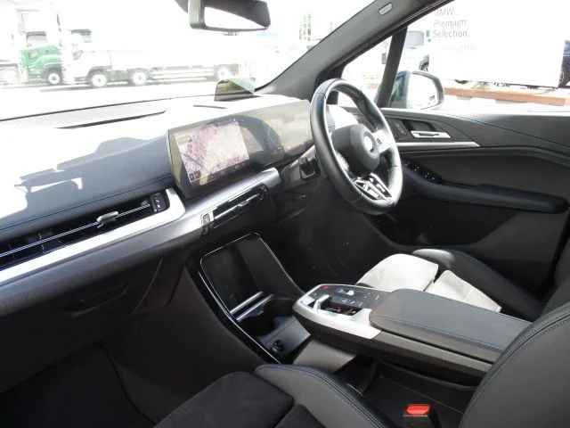 Bmw BMW 2series Active Tourer 218i　Mスポーツ photo 2