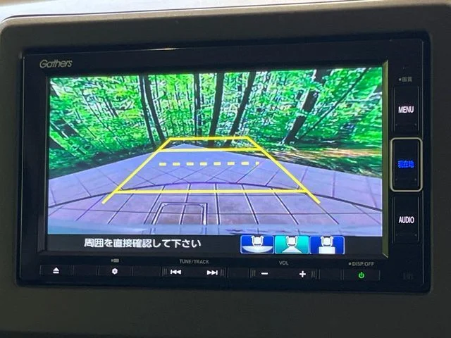 Honda N BOX L photo 4