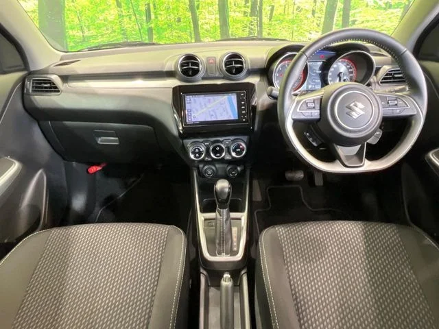 Suzuki SWIFT RS photo 2
