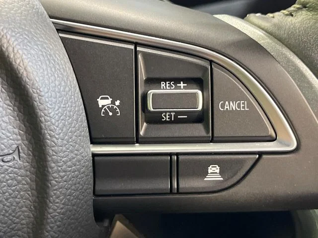 Suzuki SWIFT RS photo 4