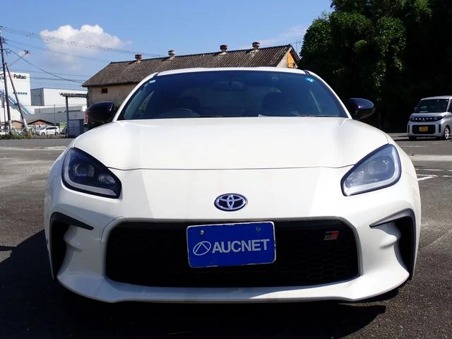 Toyota GR86 RZ photo 4