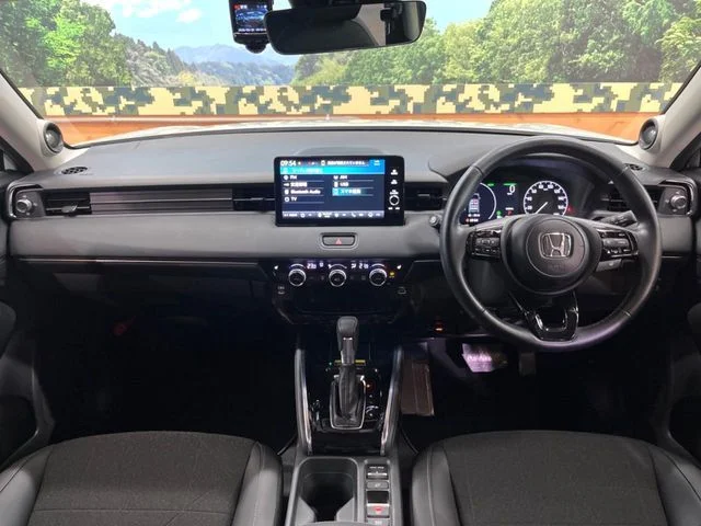 Honda VEZEL e:HEV Z photo 2