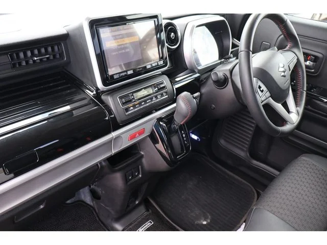 Suzuki Spacia custom 4WD ハイブリッドXS photo 2