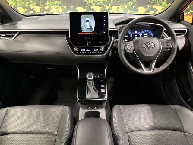 Toyota COROLLA CROSS HYBRID Z photo 2