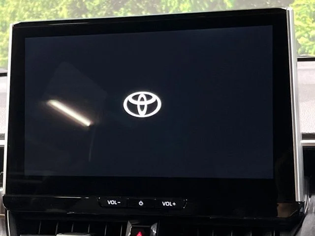 Toyota COROLLA CROSS HYBRID Z photo 3