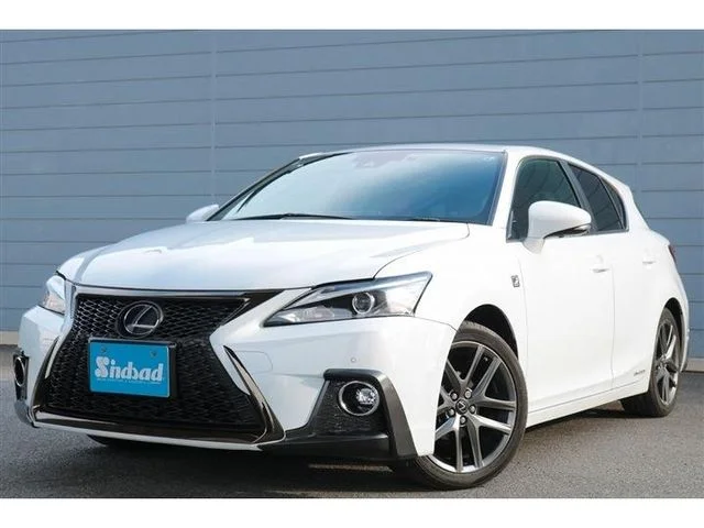 Toyota LEXUS CT200h Fスポーツ 2020