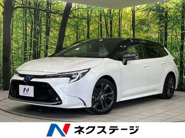 Toyota COROLLA TOURING HYBRID 4WD ハイブリッド　WxB　E−Four 2023