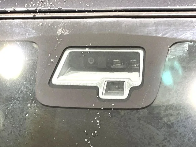 Suzuki Spacia custom ハイブリッドXS　ターボ photo 3