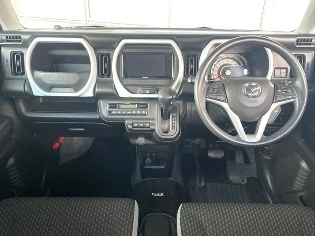 Mazda FLAIR CROSSOVER 4WD ハイブリッド　XG photo 2