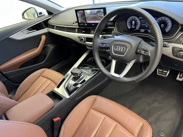 Audi AUDI A4 ALL ROAD QUATTRO ベースグレード photo 2