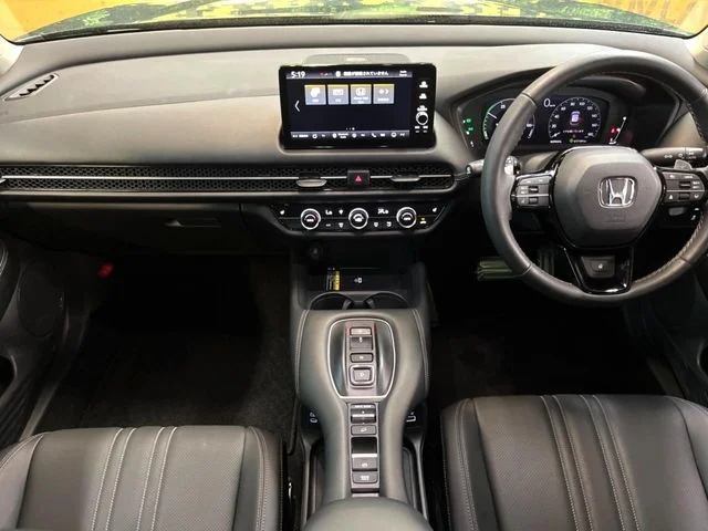 Honda ZR-V e:HEV Z photo 2