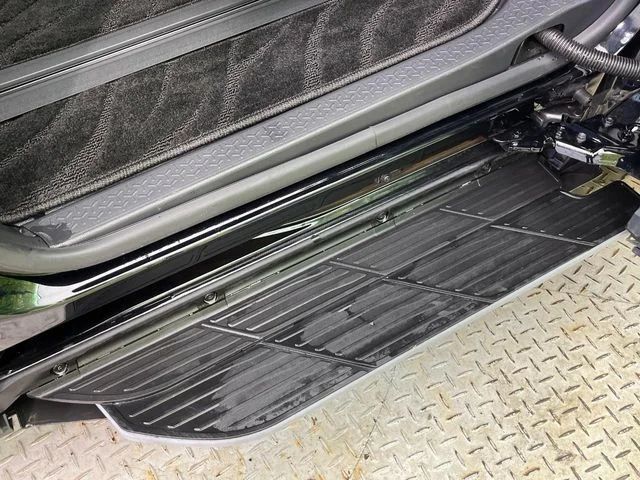 Toyota VOXY HYBRID 4WD S−Z photo 4
