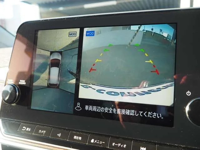 Nissan AURA G　FOUR photo 3