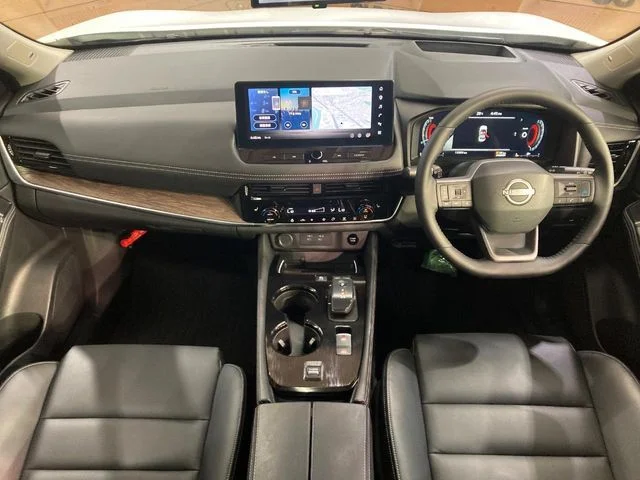 Nissan X-TRAIL HYBRID 2WD G photo 2
