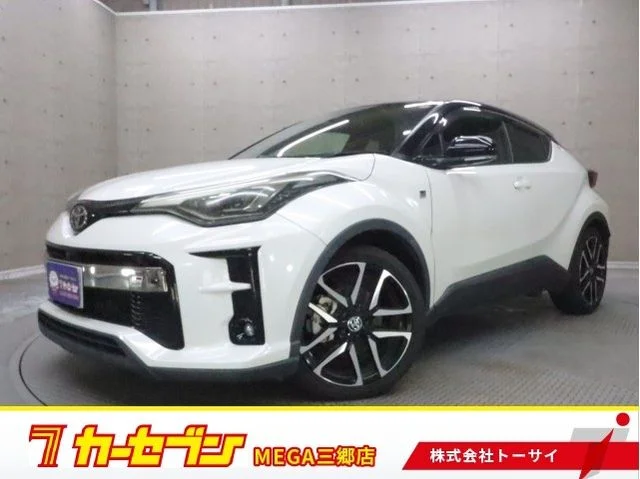 Toyota C-HR S−T　GR　スポーツ 2020