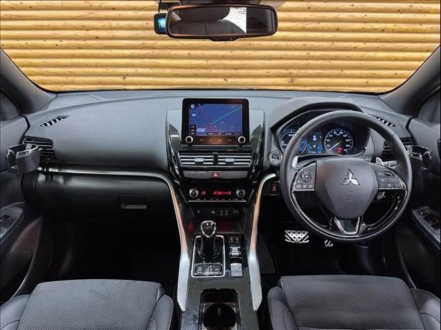 Mitsubishi ECLIPSE CROSS PHEV ブラックエディション photo 2