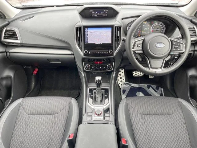 Subaru FORESTER アドバンス photo 2