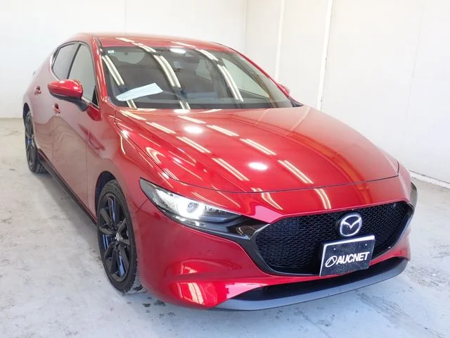Mazda MAZDA3 FASTBACK X　Lパッケージ　4WD photo 4