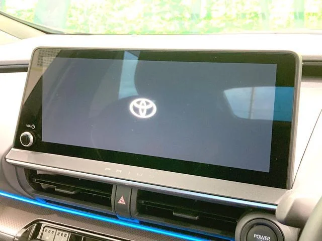 Toyota PRIUS Z photo 4