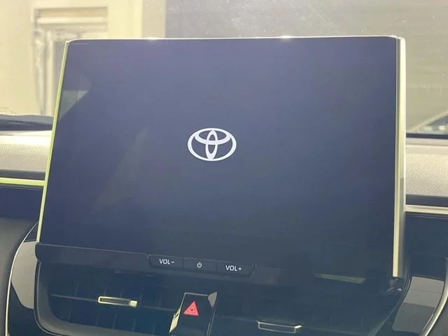 Toyota COROLLA CROSS HYBRID Z photo 3