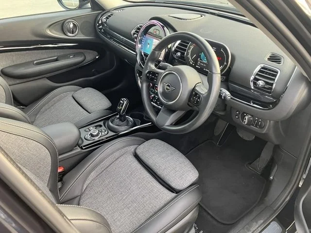 Bmw MINI COOPER SD CLUBMAN ベースグレード photo 2