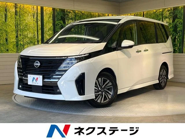 Nissan SERENA WG e−POWER　ハイウェイスター　V 2025