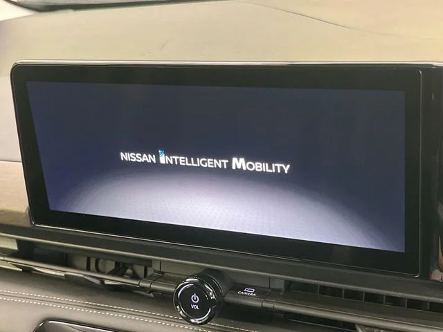 Nissan SERENA WG e−POWER　ハイウェイスター　V photo 3