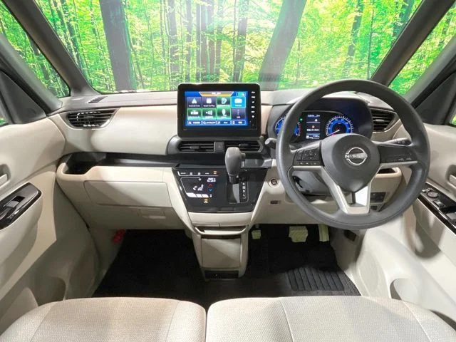 Nissan ROOX X photo 2