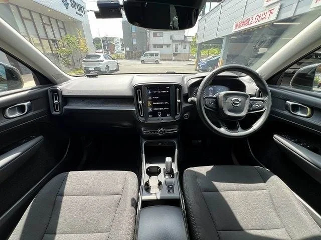 Volvo VOLVO XC40 B4 photo 2