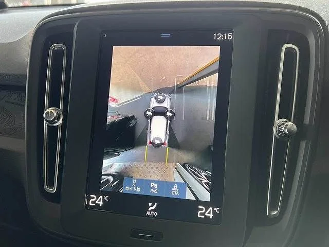 Volvo VOLVO XC40 B4 photo 4