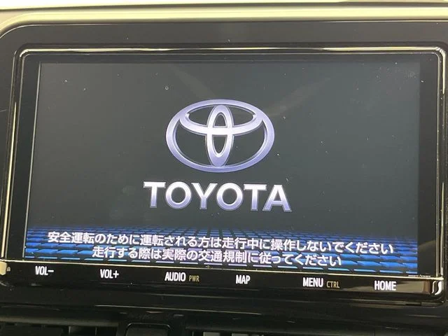Toyota C-HR G　ハイブリッド photo 3