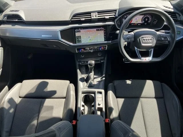 Audi AUDI Q3 SPORTBACK 35　TDI　クワトロ　Sライン photo 2
