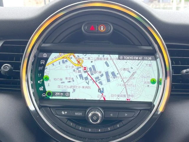 Bmw MINI COOPER 5DOOR ベースグレード photo 4