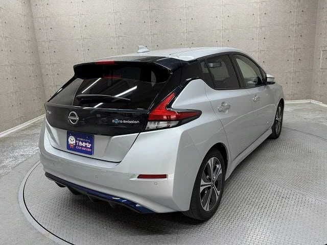 Nissan LEAF X　Vセレクション photo 3