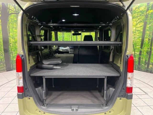 Honda N-VAN+STYLE 4WD ファン photo 3