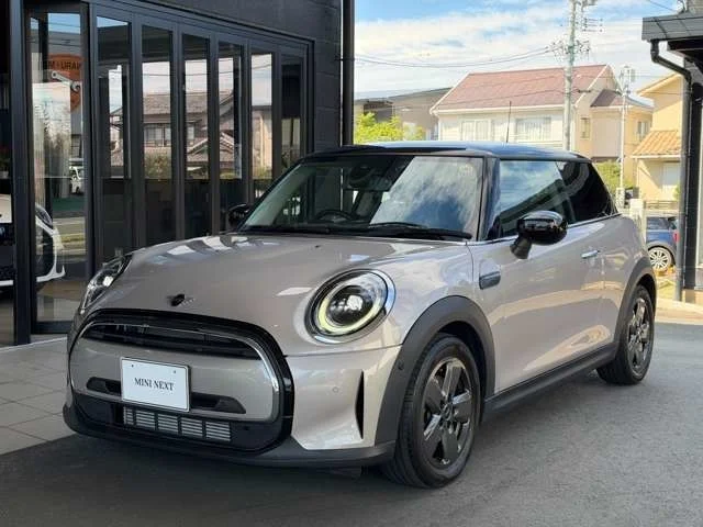 Bmw MINI COOPER D ベースグレード 2023