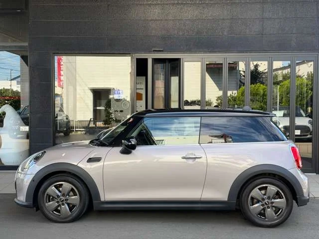 Bmw MINI COOPER D ベースグレード photo 3