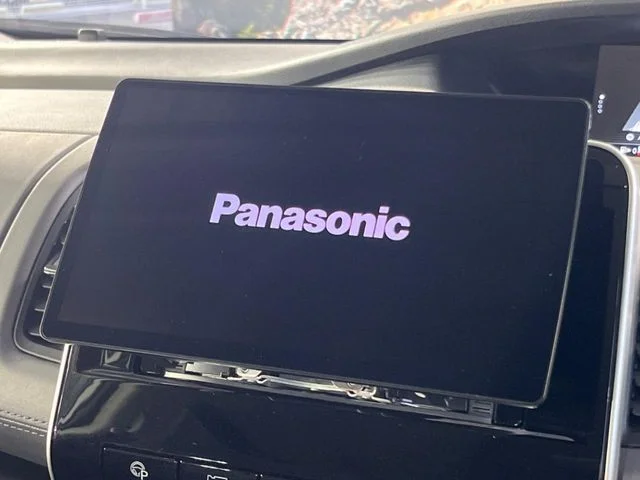 Nissan SERENA WG e−POWER　ハイウェイスター　V photo 4
